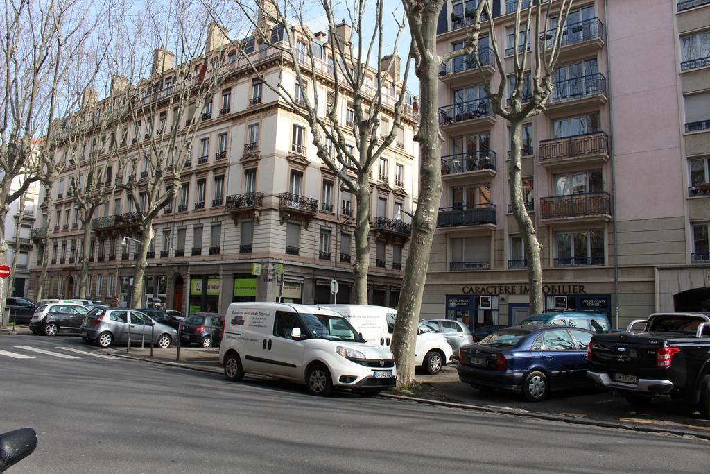 Le 6Eme Cote Foch Lägenhet Lyon Exteriör bild
