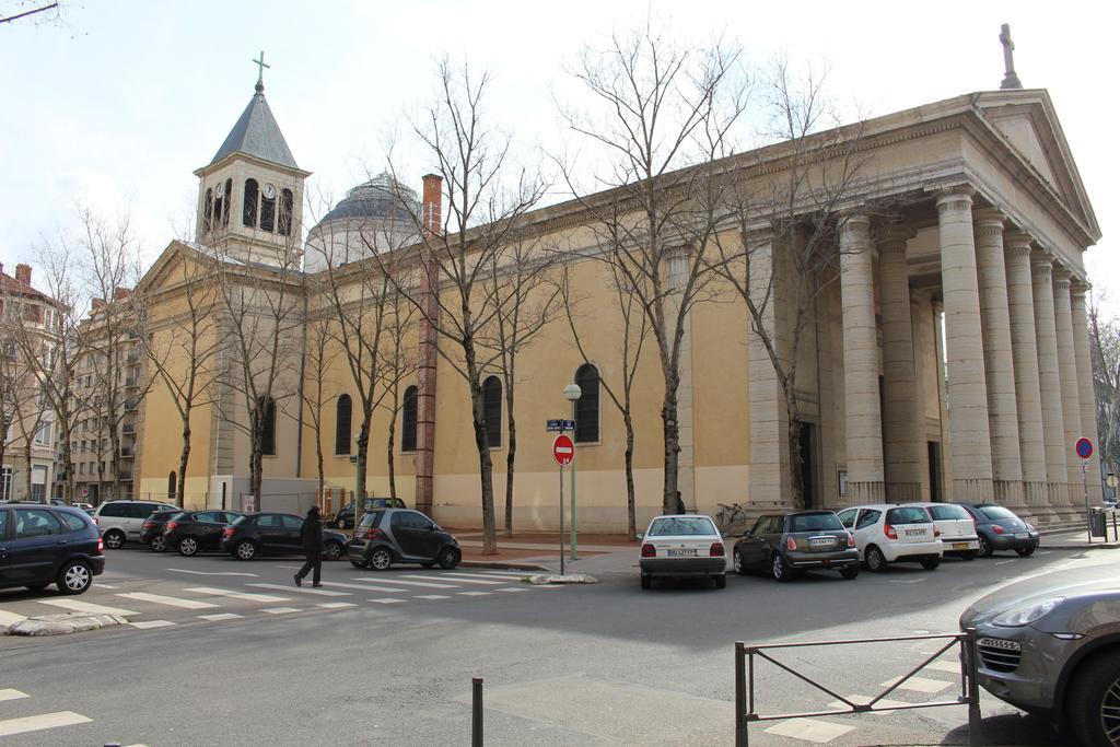 Le 6Eme Cote Foch Lägenhet Lyon Exteriör bild