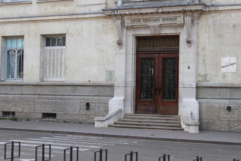 Le 6Eme Cote Foch Lägenhet Lyon Exteriör bild