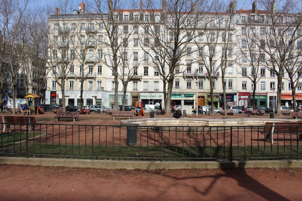 Le 6Eme Cote Foch Lägenhet Lyon Exteriör bild